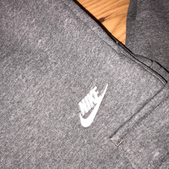 NWT NIKE CARGO SWEATPANTS - Picture 3 of 7